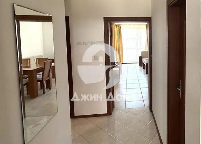 Dimi's Bay View Villa *